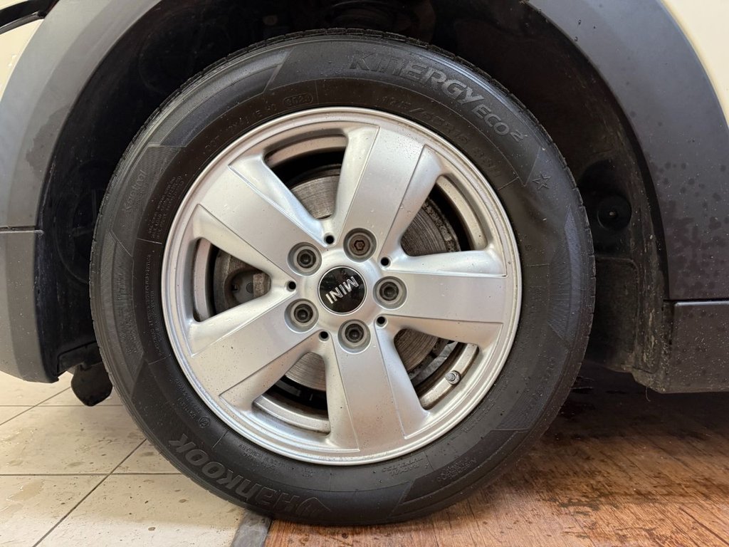 Used MINI Hatch 2015 for sale - 76927545: Photo 32