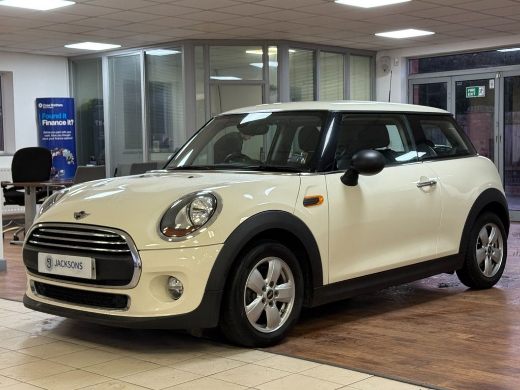 Used MINI Hatch 2015 for sale - 76927545: Photo 4