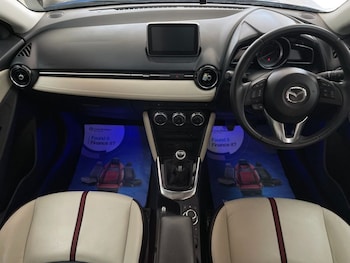Used Mazda Mazda2 2016 for sale - 76068482: Photo 2