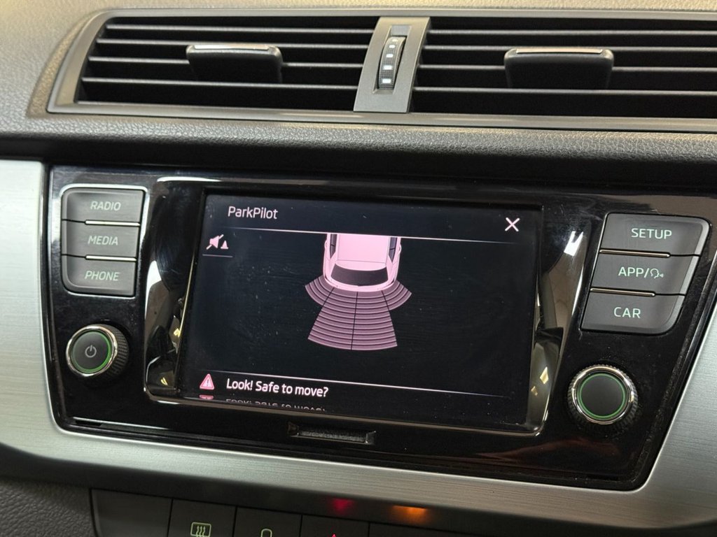 Used Skoda Fabia 2018 for sale - 76855155: Photo 23