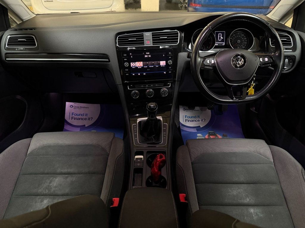 Used Volkswagen Golf 2018 for sale - 77193495: Photo 2