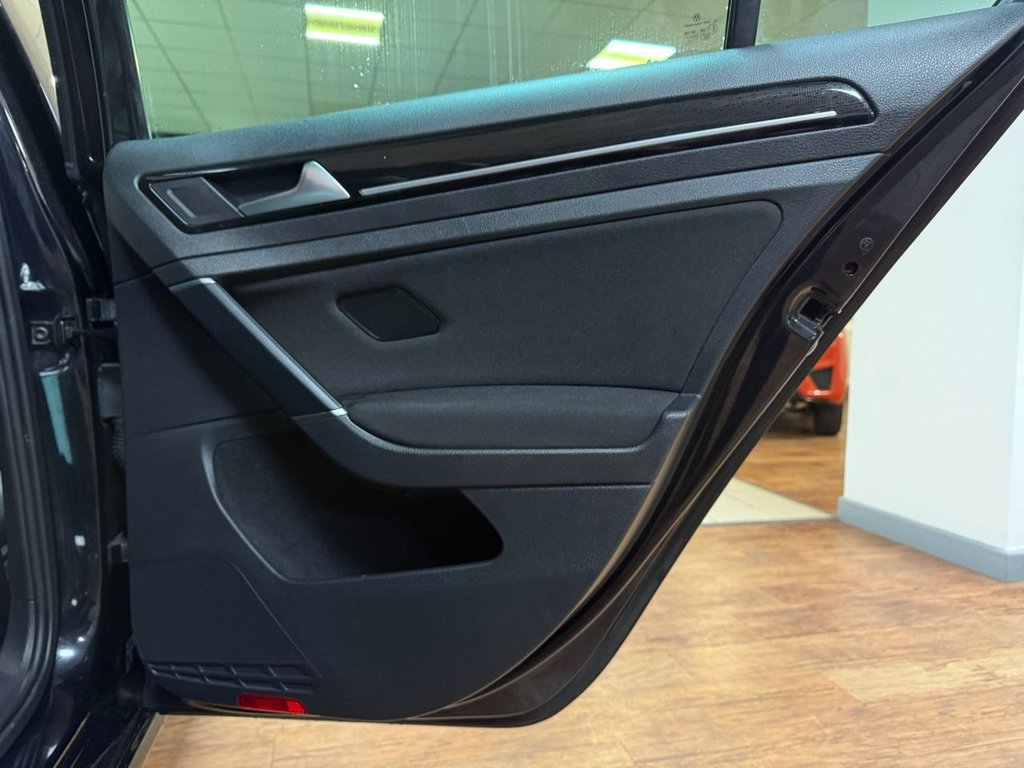 Used Volkswagen Golf 2018 for sale - 77193495: Photo 37