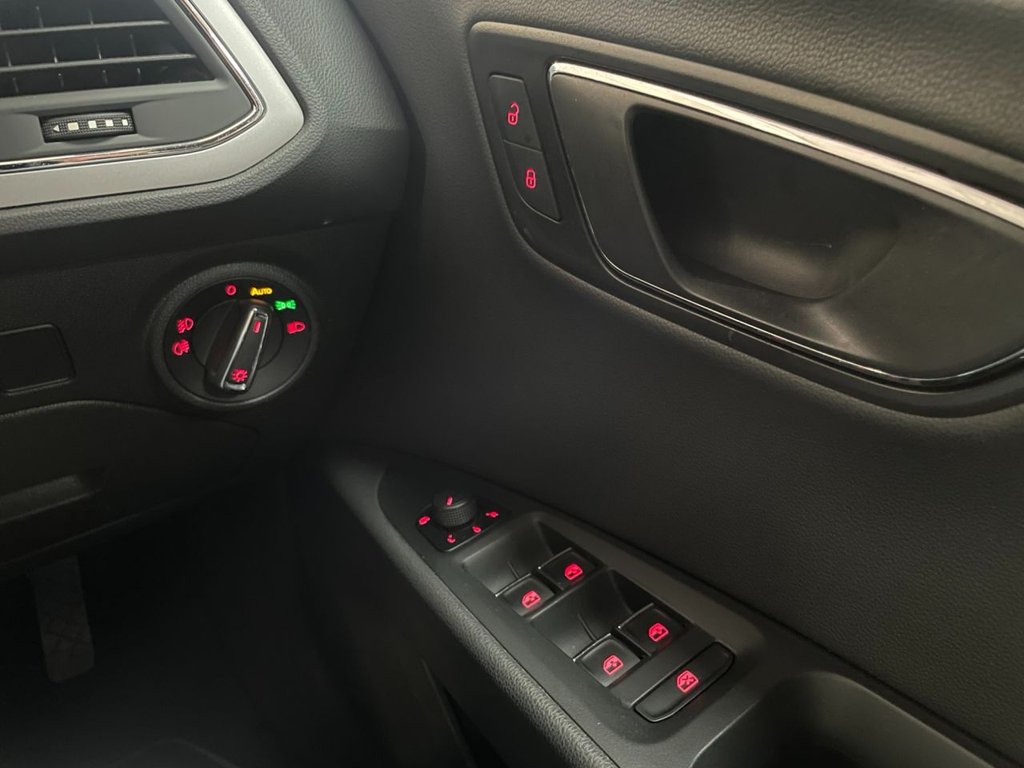 Used SEAT Leon 2019 for sale - 76710787: Photo 32