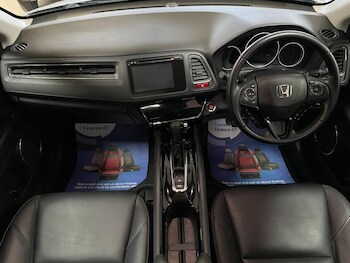 Used Honda HR-V 2018 for sale - 77007377: Photo