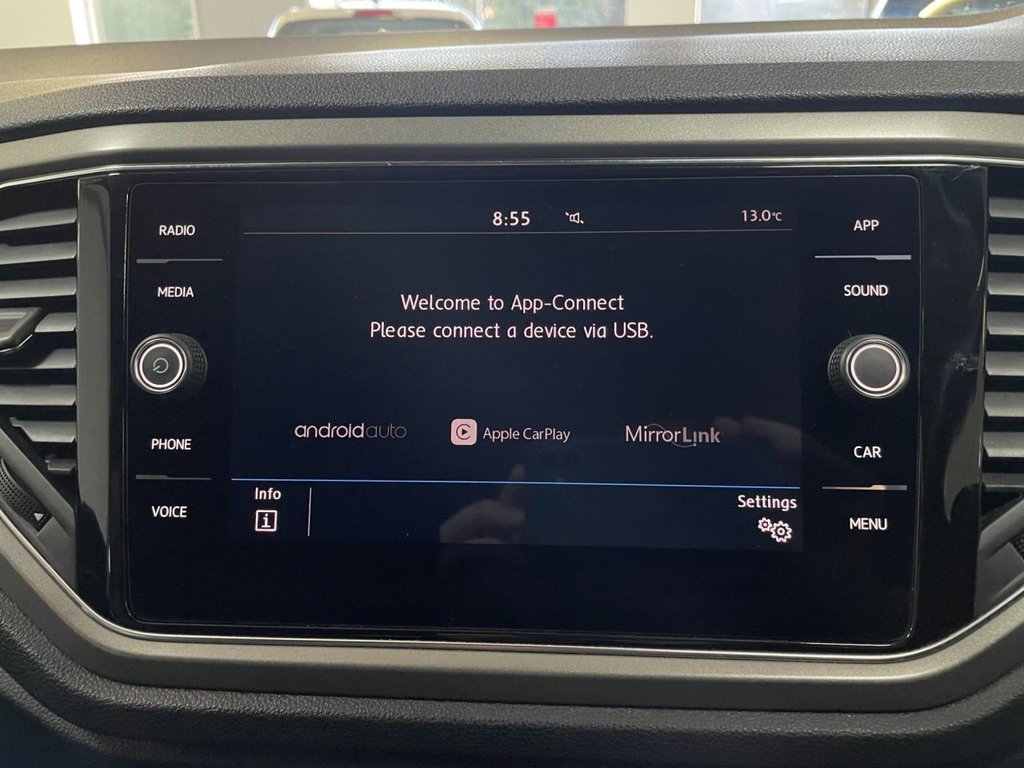 Used Volkswagen T-Roc 2020 for sale - 76711582: Photo 24