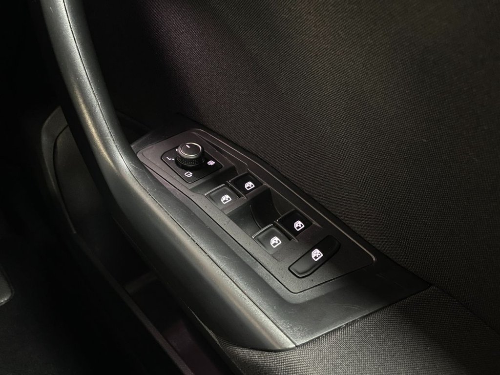 Used Volkswagen T-Roc 2020 for sale - 76711582: Photo 31