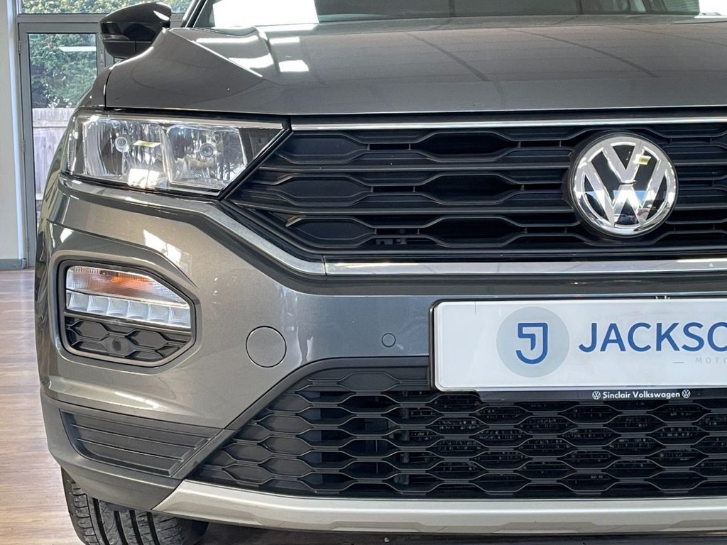 Used Volkswagen T-Roc 2020 for sale - 76711582: Photo 6