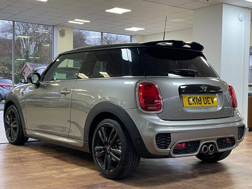 Used MINI Hatch 2018 for sale - 76768130: Photo 10