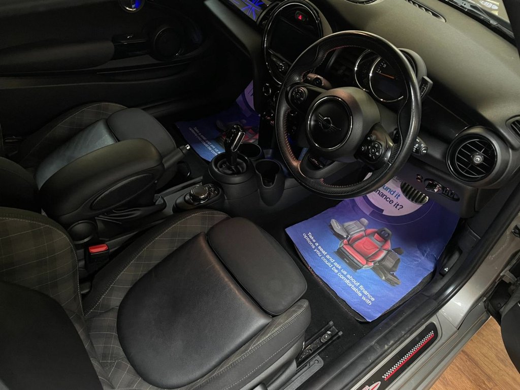 Used MINI Hatch 2018 for sale - 76768130: Photo 16