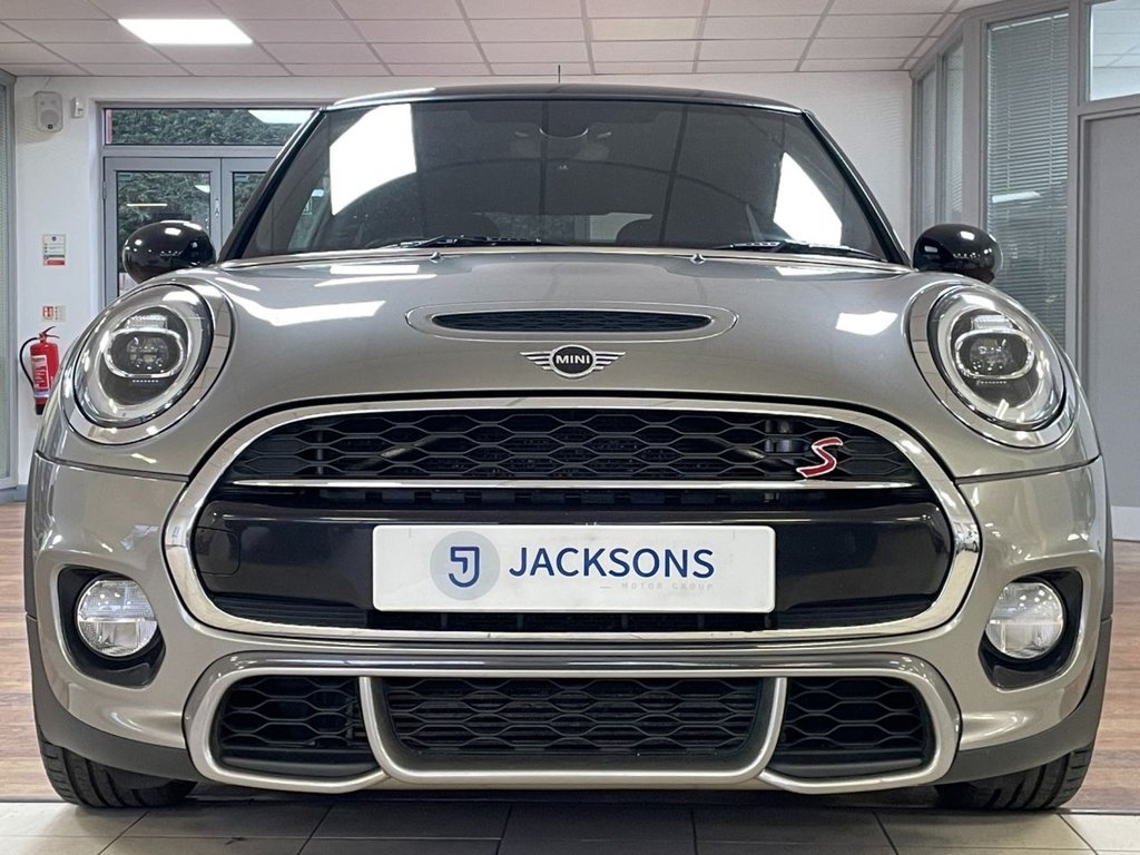 Used MINI Hatch 2018 for sale - 76768130: Photo 5