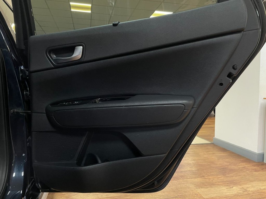 Used Kia Optima 2017 for sale - 76642205: Photo 41