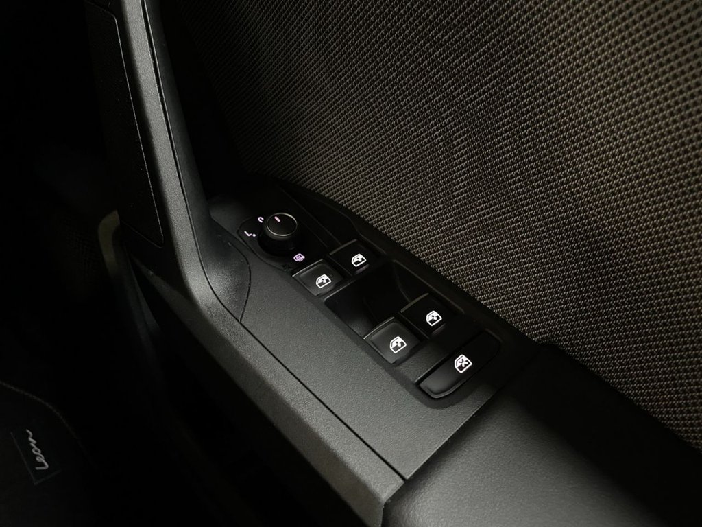 Used SEAT Leon 2020 for sale - 76950368: Photo 32