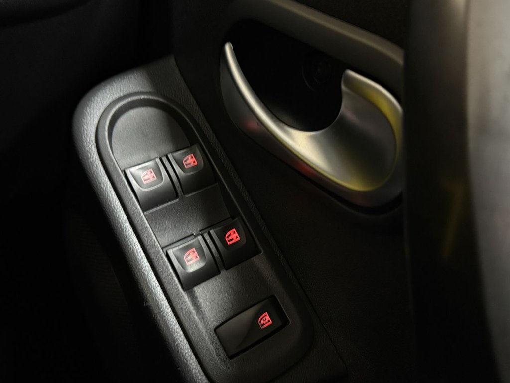 Used Dacia Duster 2017 for sale - 76855085: Photo 30