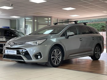 Used Toyota Avensis 2017 for sale - 75960728: Photo