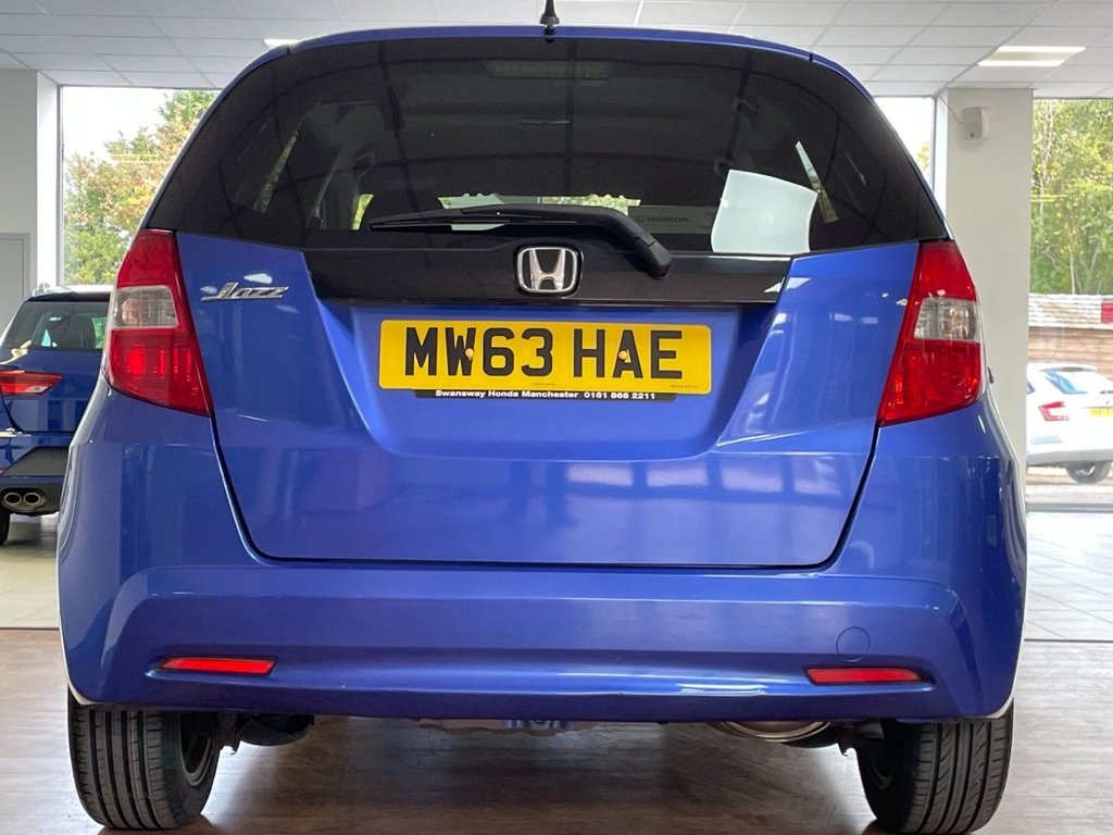 Used Honda Jazz 2014 for sale - 76345231: Photo 11