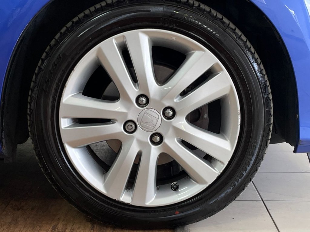 Used Honda Jazz 2014 for sale - 76345231: Photo 30