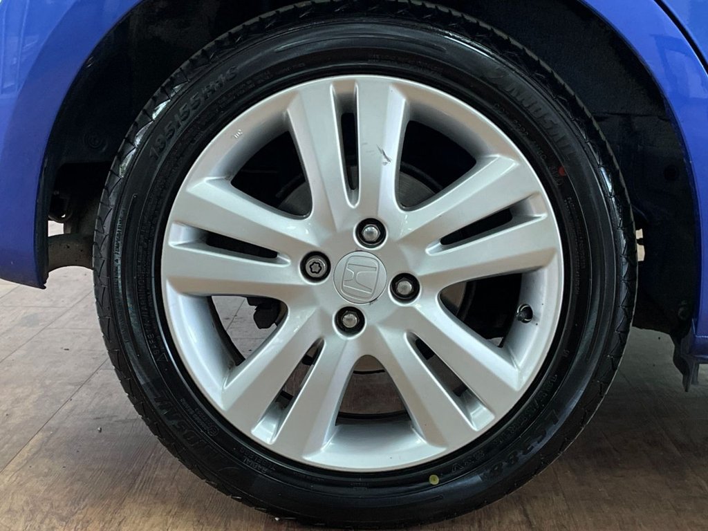 Used Honda Jazz 2014 for sale - 76345231: Photo 31