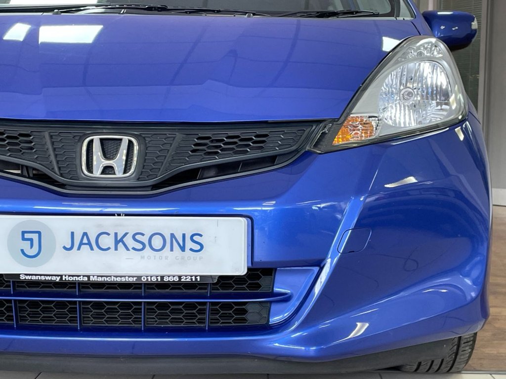 Used Honda Jazz 2014 for sale - 76345231: Photo 7