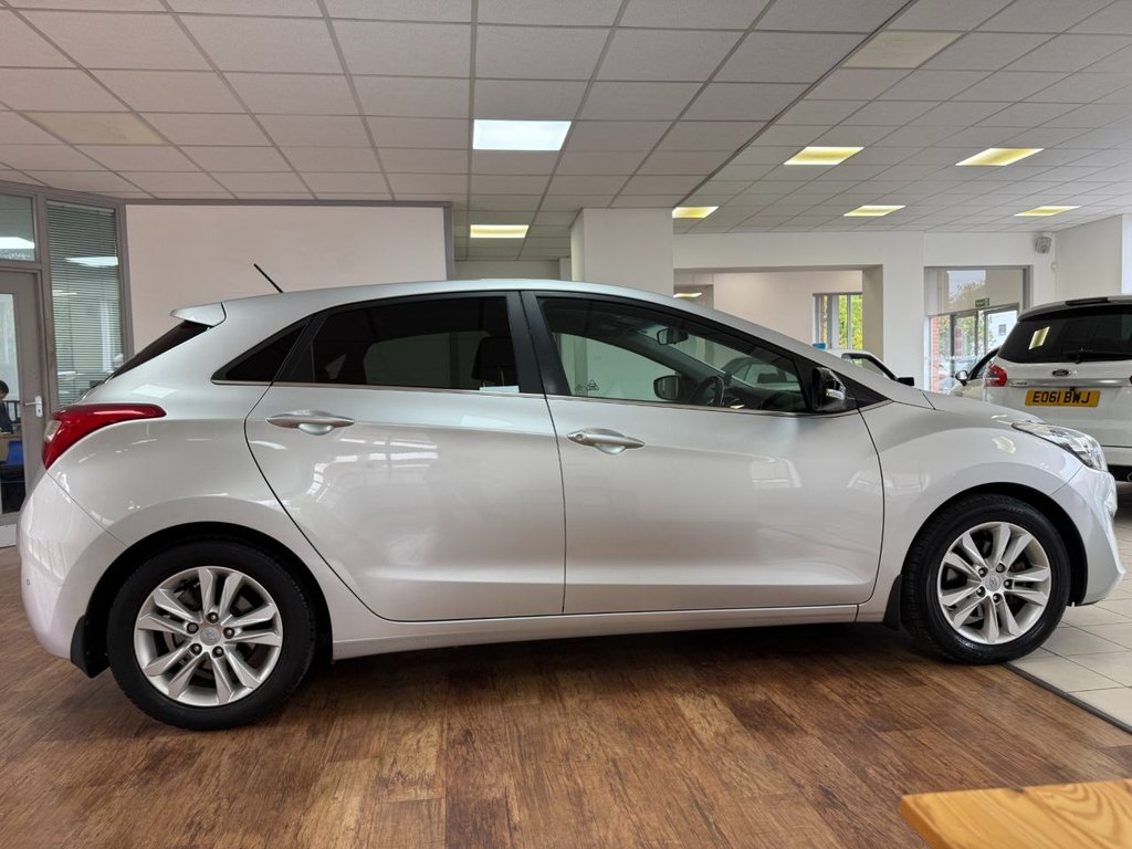 Used Hyundai i30 2014 for sale - 76767998: Photo 13