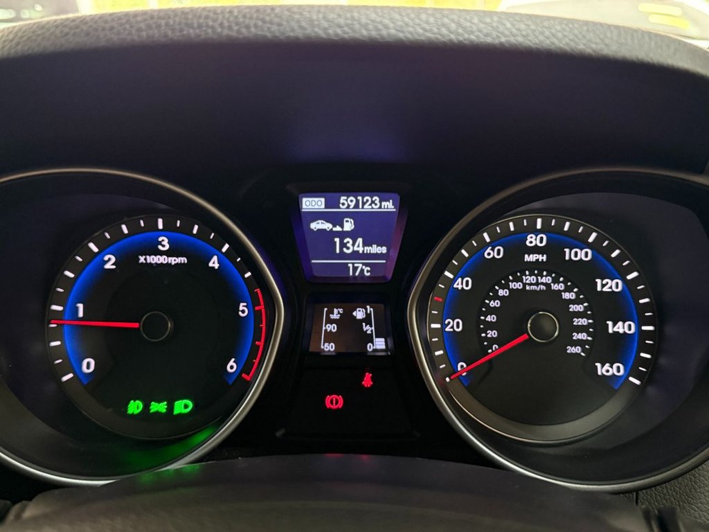 Used Hyundai i30 2014 for sale - 76767998: Photo 29