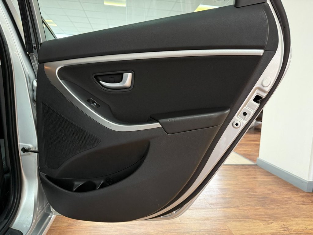 Used Hyundai i30 2014 for sale - 76767998: Photo 37