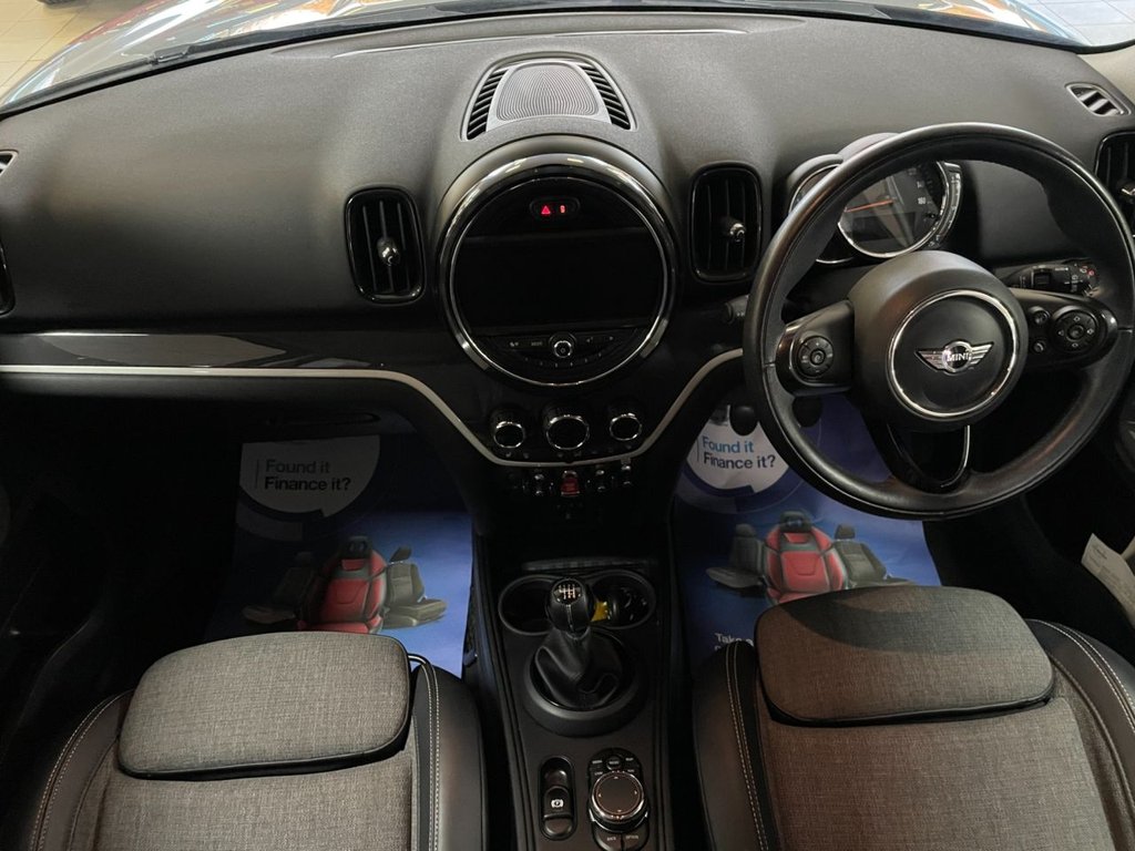 Used MINI Countryman 2017 for sale - 77110860: Photo 2