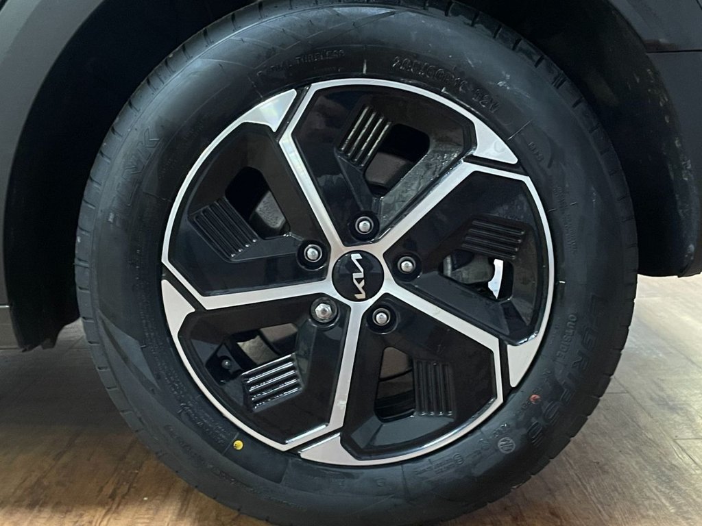 Used Kia Niro 2023 for sale - 77199844: Photo 36