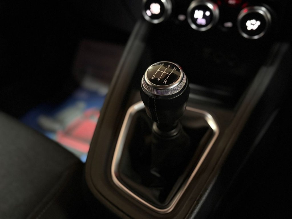 Used Renault Clio 2019 for sale - 77205493: Photo 27