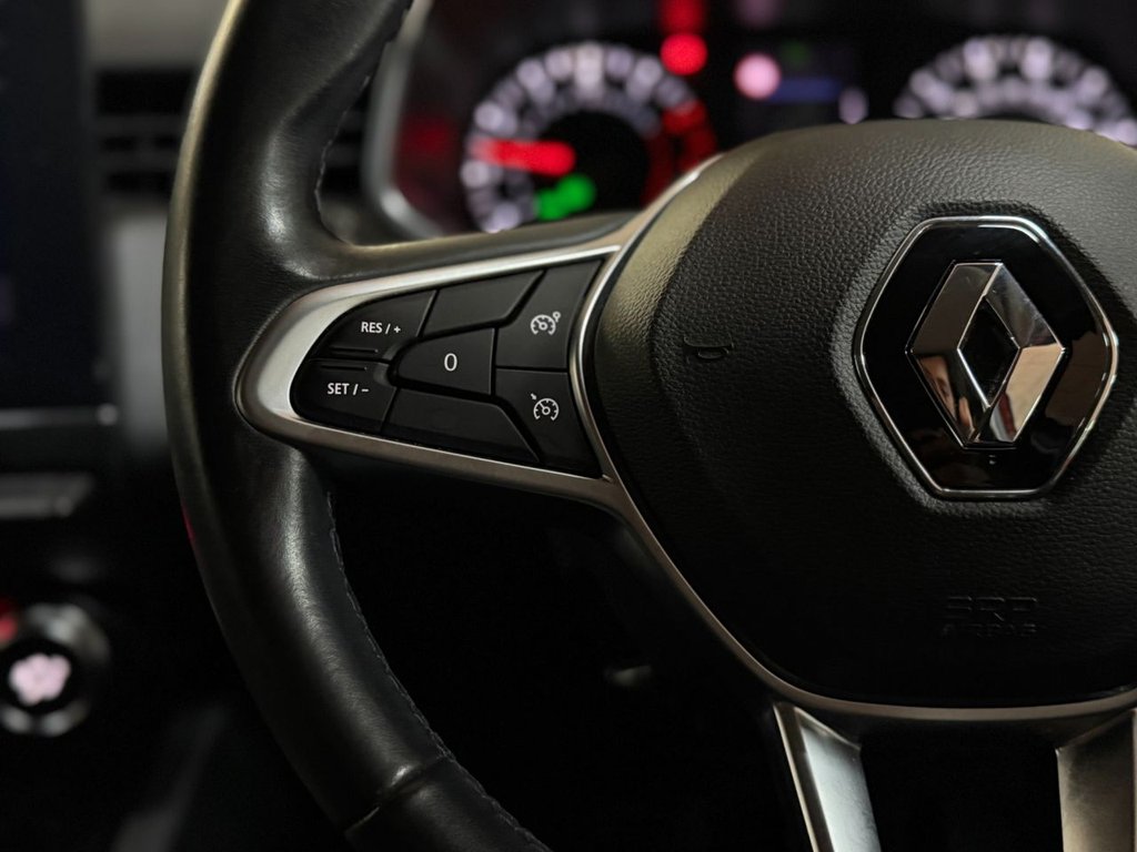 Used Renault Clio 2019 for sale - 77205493: Photo 29