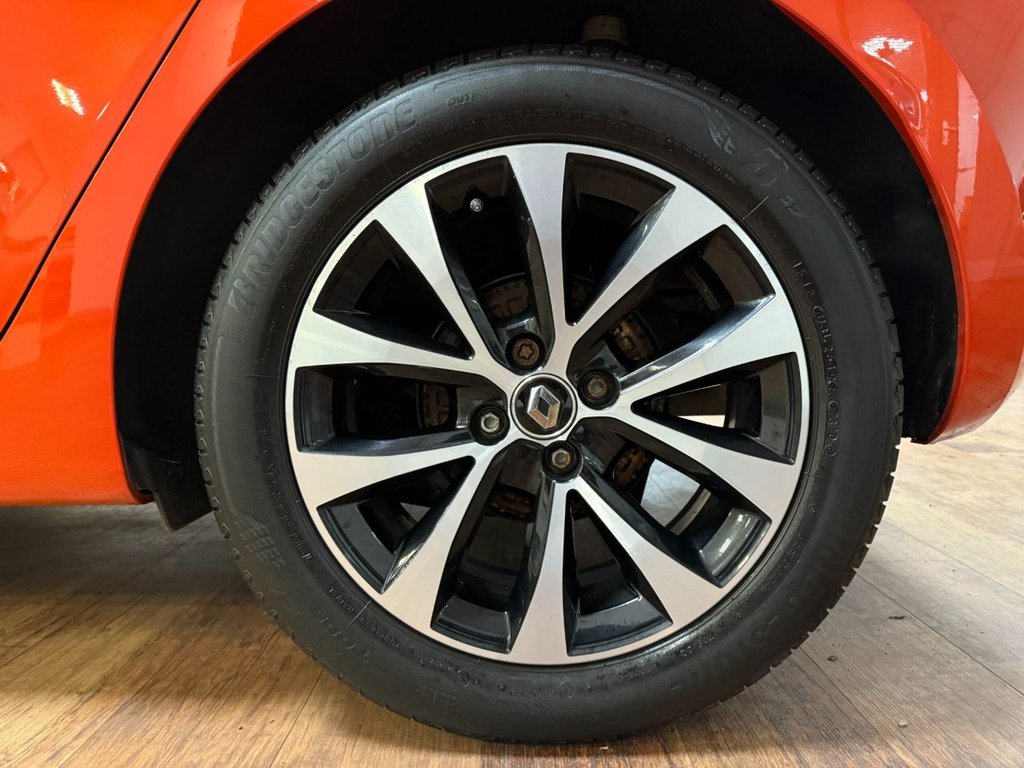 Used Renault Clio 2019 for sale - 77205493: Photo 36