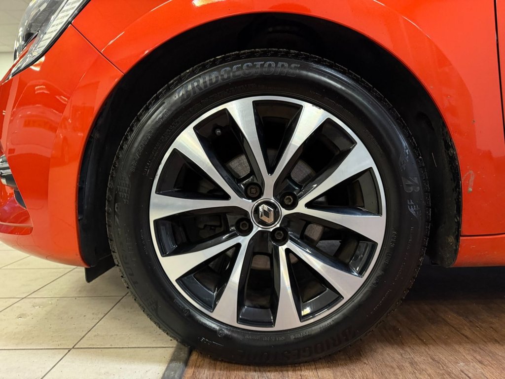 Used Renault Clio 2019 for sale - 77205493: Photo 37