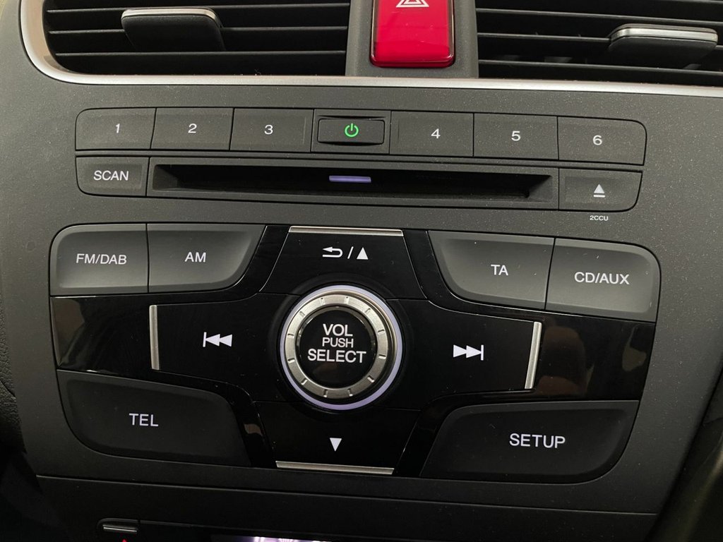 Used Honda Civic 2015 for sale - 76454309: Photo 23