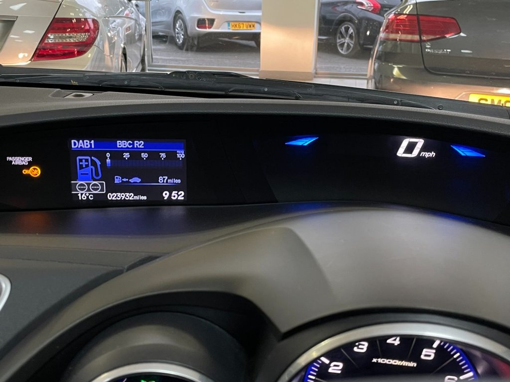 Used Honda Civic 2015 for sale - 76454309: Photo 31