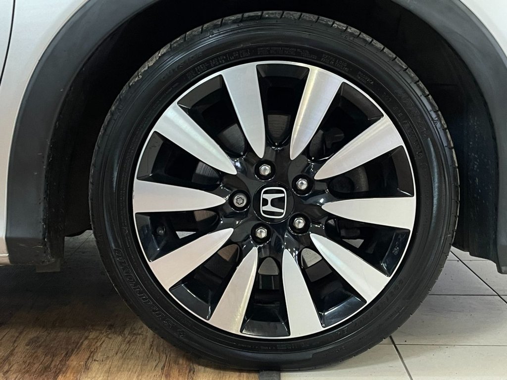 Used Honda Civic 2015 for sale - 76454309: Photo 33