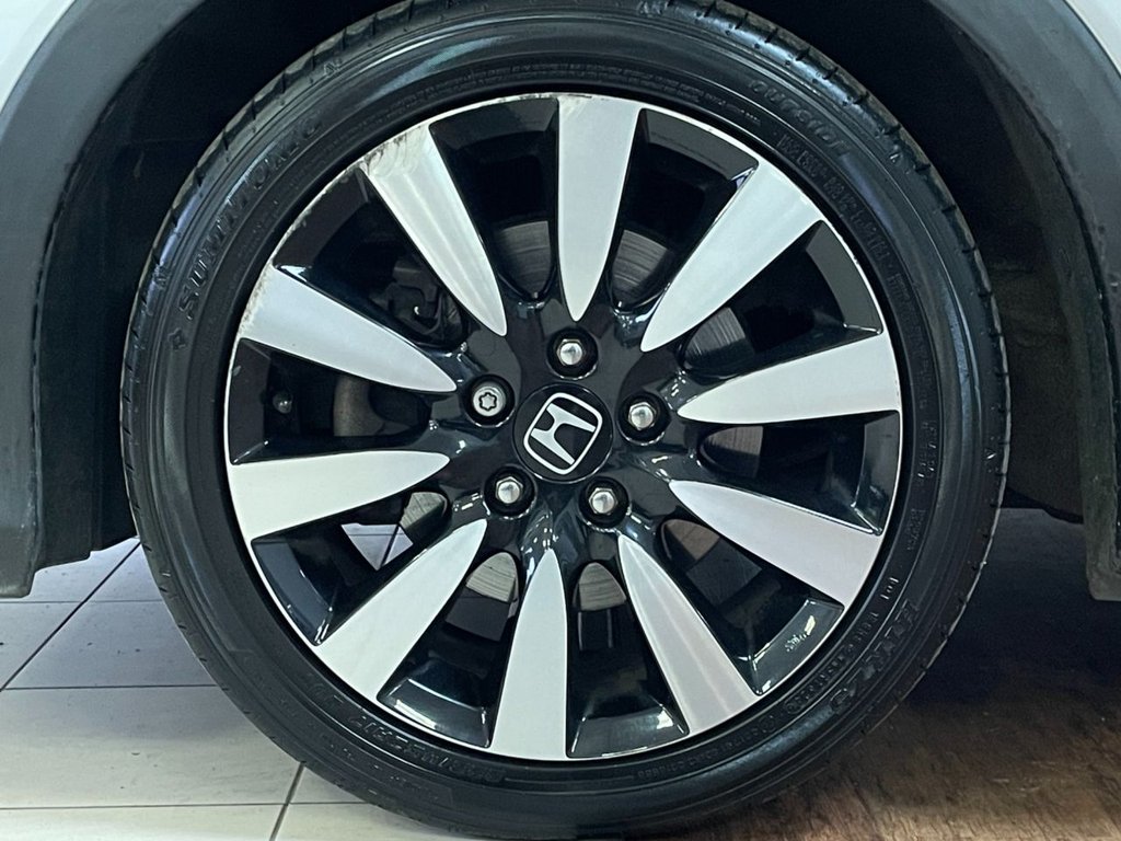 Used Honda Civic 2015 for sale - 76454309: Photo 36