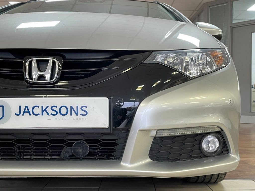 Used Honda Civic 2015 for sale - 76454309: Photo 8