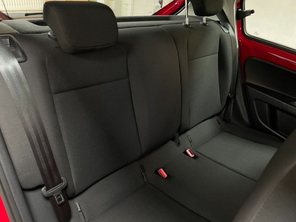 Used Volkswagen up! 2018 for sale - 76685968: Photo 18