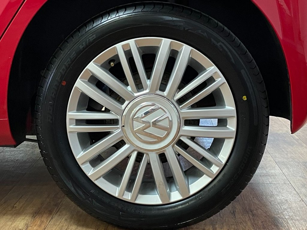 Used Volkswagen up! 2018 for sale - 76685968: Photo 32