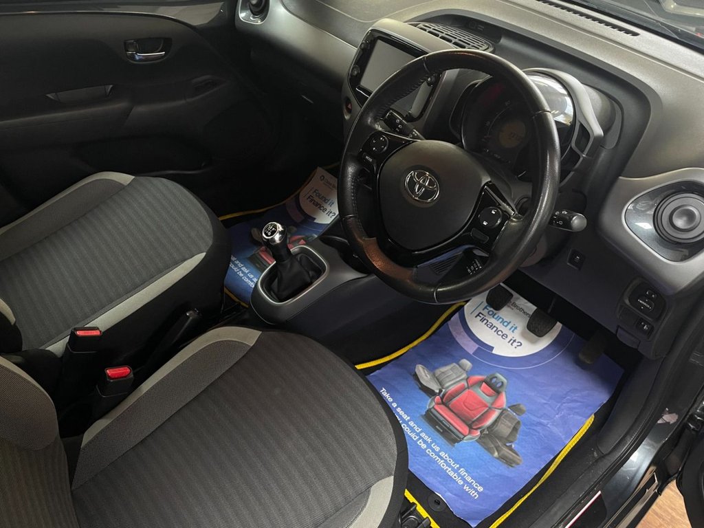 Used Toyota AYGO 2019 for sale - 76496173: Photo 16