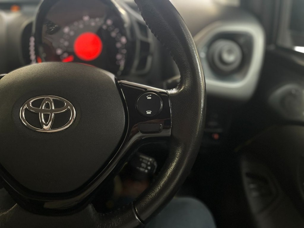 Used Toyota AYGO 2019 for sale - 76496173: Photo 30