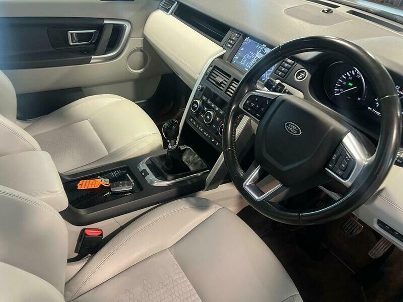 Used Land Rover Discovery Sport 2016 for sale - 76396667: Photo 50