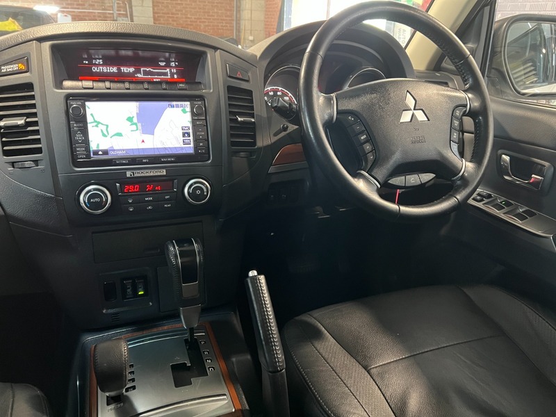 Used Mitsubishi Shogun 2014 for sale - 76019329: Photo 22