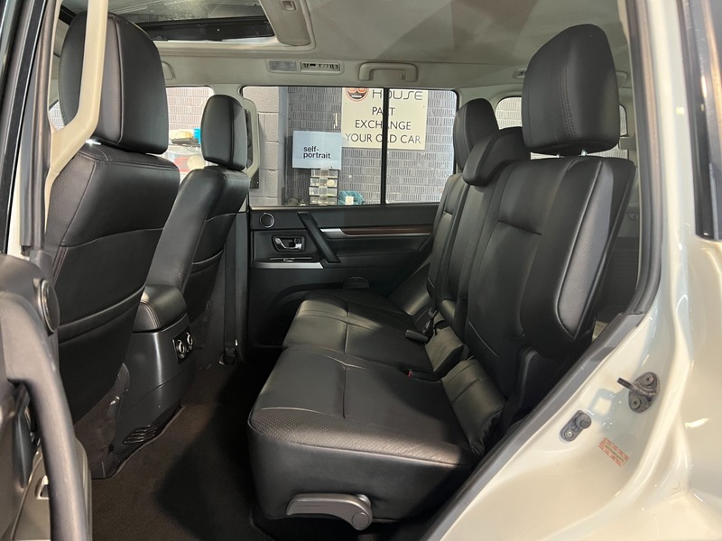 Used Mitsubishi Shogun 2014 for sale - 76019329: Photo 23