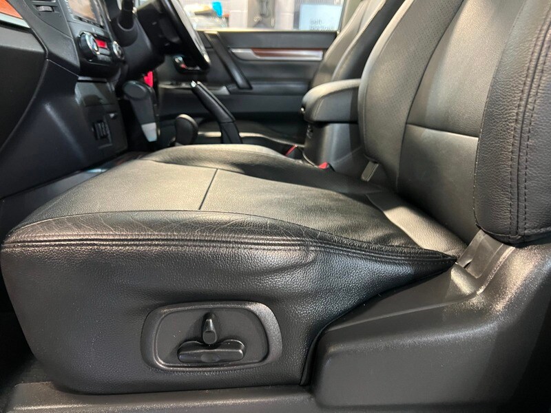 Used Mitsubishi Shogun 2014 for sale - 76019329: Photo 35