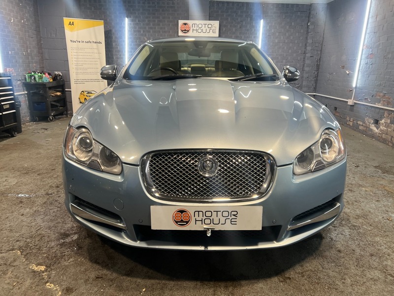 Used Jaguar XF 2009 for sale - 77342398: Photo 2