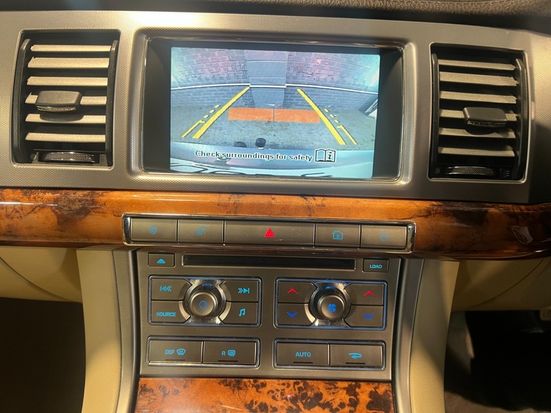 Used Jaguar XF 2009 for sale - 77342398: Photo 22