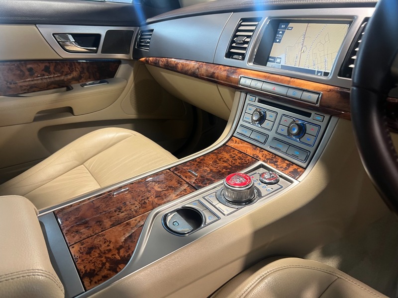 Used Jaguar XF 2009 for sale - 77342398: Photo 30