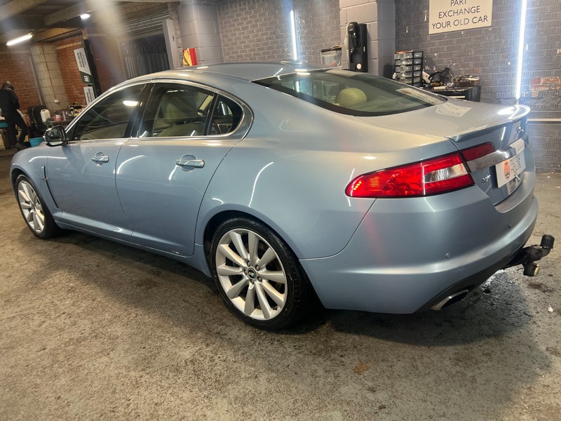 Used Jaguar XF 2009 for sale - 77342398: Photo 5