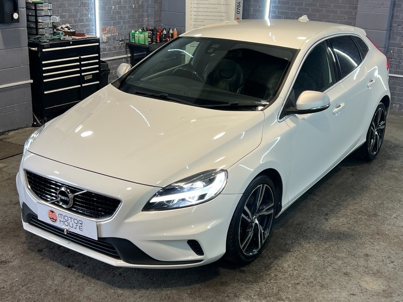 Used Volvo V40 2017 for sale - 76962872: Photo 45