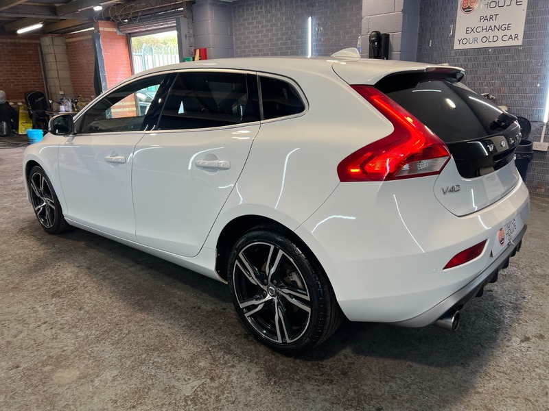 Used Volvo V40 2017 for sale - 76962872: Photo 5